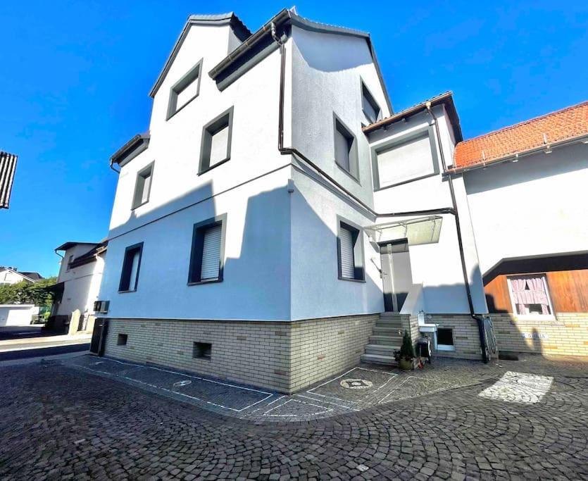 Casa Giulia 2 Zimmer Nahe Giessen, Kueche, Bad, Wlan, Parkplatz Krofdorf-Gleiberg Exterior foto